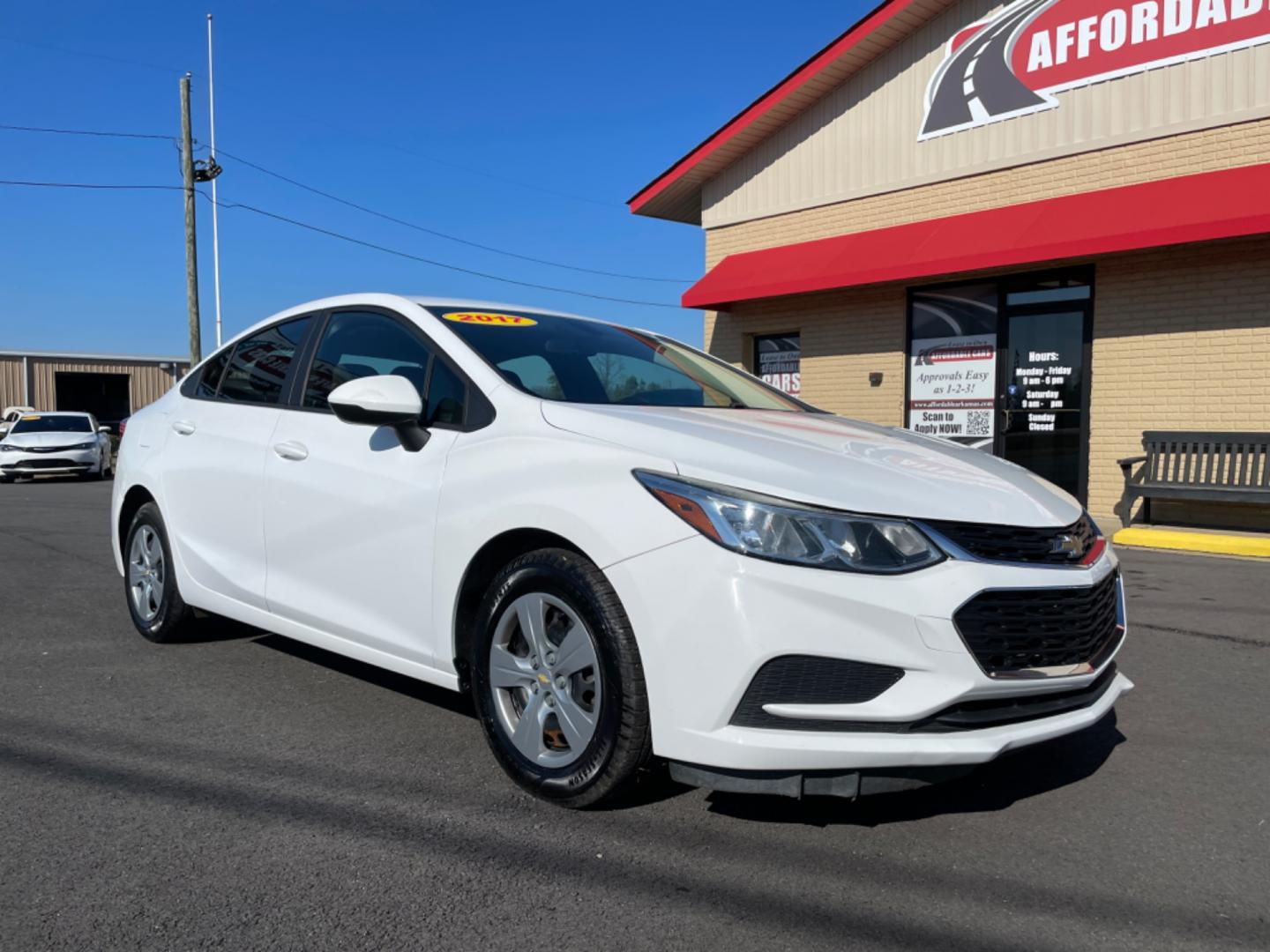 2017 White Chevrolet Cruze (1G1BC5SM0H7) with an 4-Cyl, Turbo, 1.4 Liter engine, Automatic, 6-Spd transmission, located at 8008 Warden Rd, Sherwood, AR, 72120, (501) 801-6100, 34.830078, -92.186684 - Photo#1